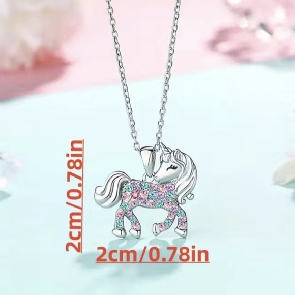 New Creative Shiny Design Exquisite Colorful Unicorn Pendant Necklace, T5B7A - Picture 2 of 2